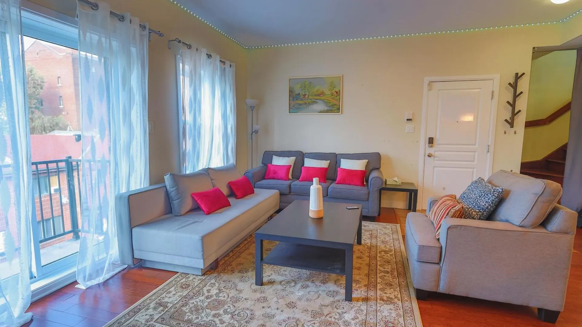 Sunset Apartment Montreal